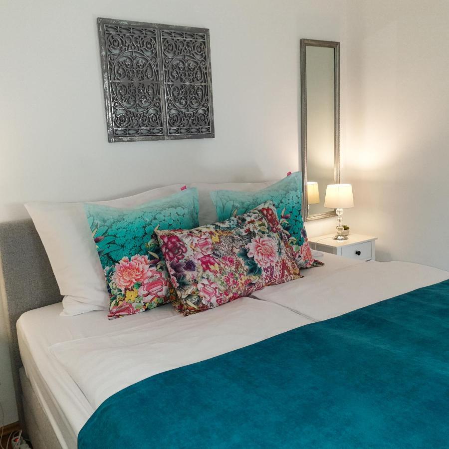 Paradise Apartman Мишкольц Экстерьер фото