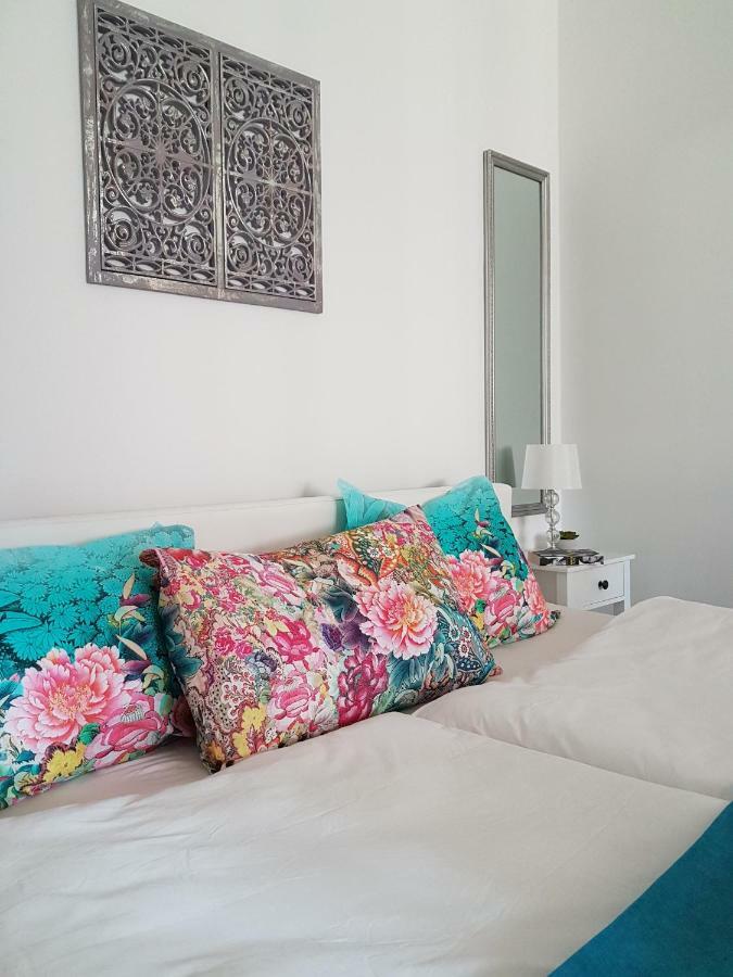 Paradise Apartman Мишкольц Экстерьер фото